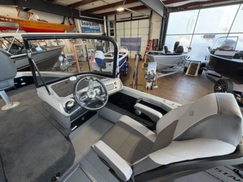 2025 Starcraft MARINER 210 XS