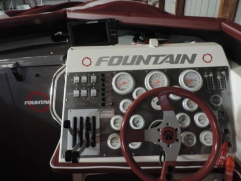 1995 Fountain 42' Lightning