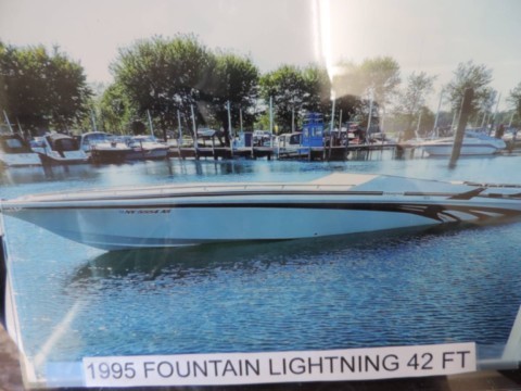 1995 Fountain 42' Lightning