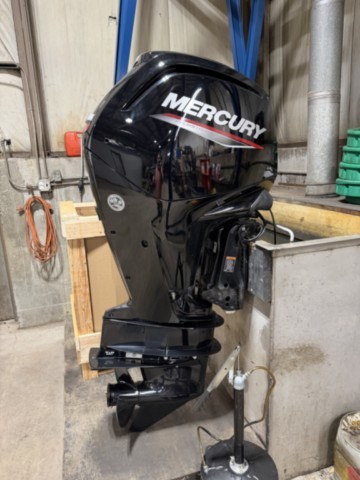 Used 2022 Mercury 115hp EXLPT Outboard Motor Used 2022 Mercury 115hp EXLPT Outboard Motor